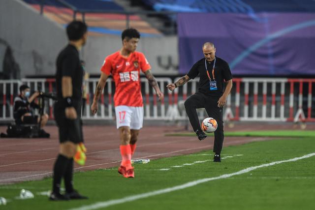 小赖因德斯：为印尼效力是种骄傲