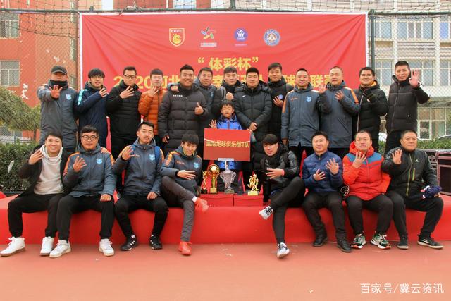 维拉纽瓦：杰伦·布朗3-1领先时怎么不喷恩比德假摔 被淘汰了才说
